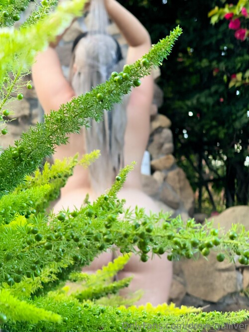 DrewGulliver 11.03.23 this.Outdoor.Shower.Was.So.Cute.2 OnlyFans2c430468212846d6