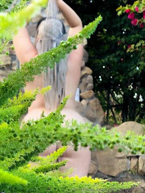 DrewGulliver 11.03.23 this.Outdoor.Shower.Was.So.Cute.4 OnlyFans1880b4a15800c60f