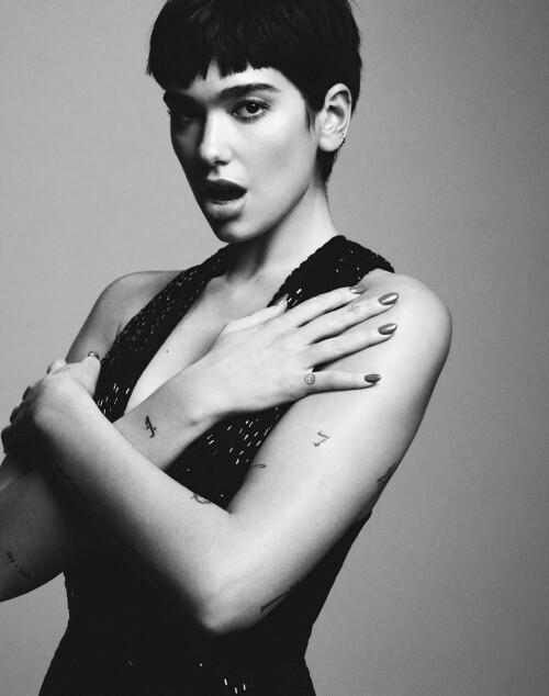 Dua 107a6f06bb1a4eaf1fa