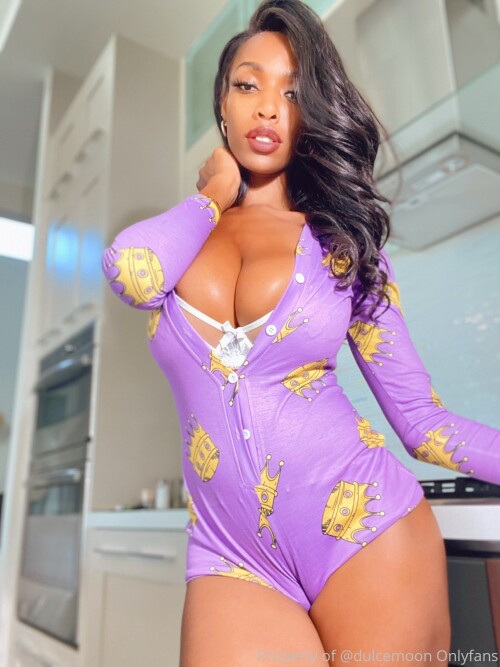 DulcemoonOFLeak 1536x2048 e794c75287c0ae51e9719d07c4f6b2aa58a3d143f3a21ea3