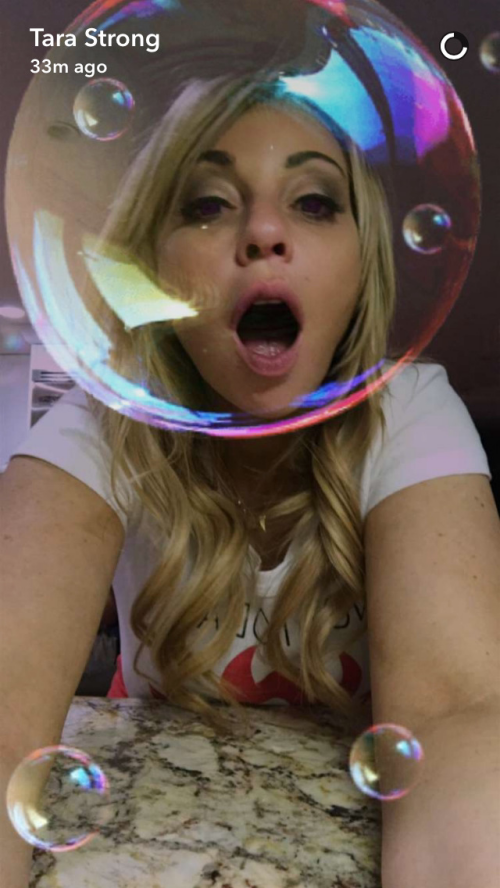 E042C8F4-B0C2-4C57-B033-B91EAA8B1F67