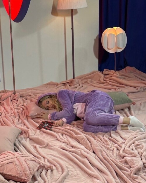 E042ED73 5908 4B0D 8AE6 90D5022DD8C146869aead1cb0541