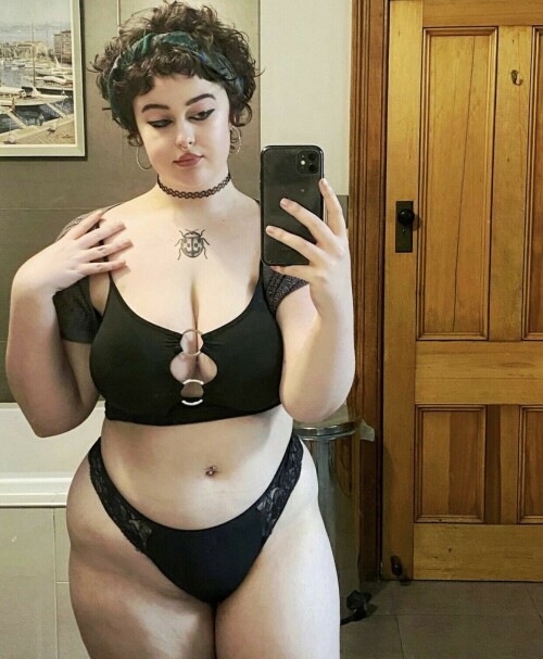 E0840319 DECA 4FA7 B9D9 95D1567ADA1A