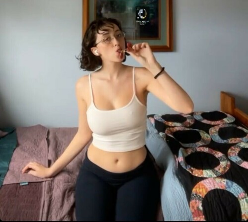 E1D77A9E 292C 4C03 B8C2 D93DF26EF00B