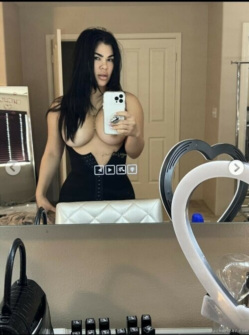 E1EE511C 5544 4AAD BBF8 48733942C53B