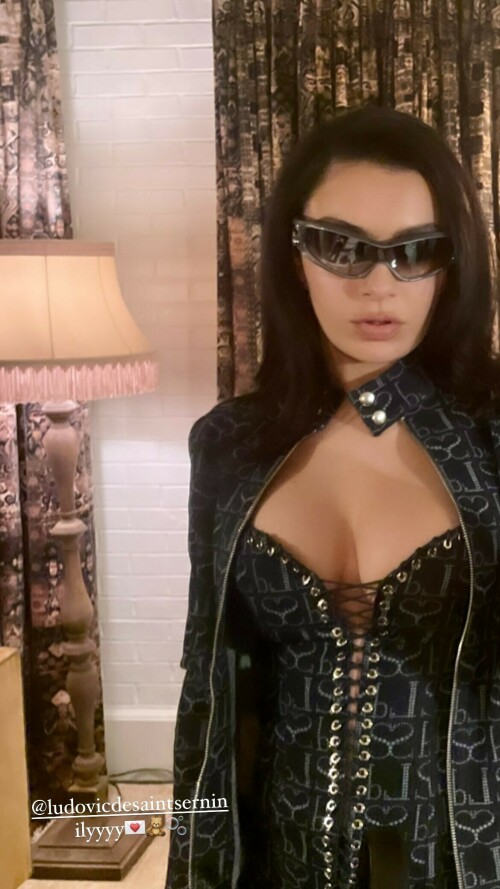 E2DECDC0 CE1D 4C9E AE30 FCF1B50EEE94