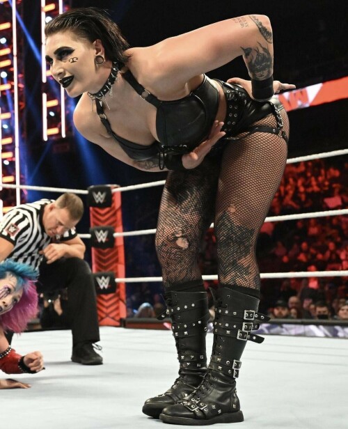 E2EC8BFB A9D6 4281 A116 5842EBEA7D34