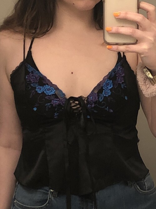 E2XpttUXEAcGzD0495f1fbce73e5cae