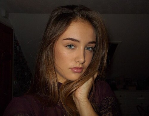 E3287BA3 88E5 492D 8A0E 2D65668DDE30