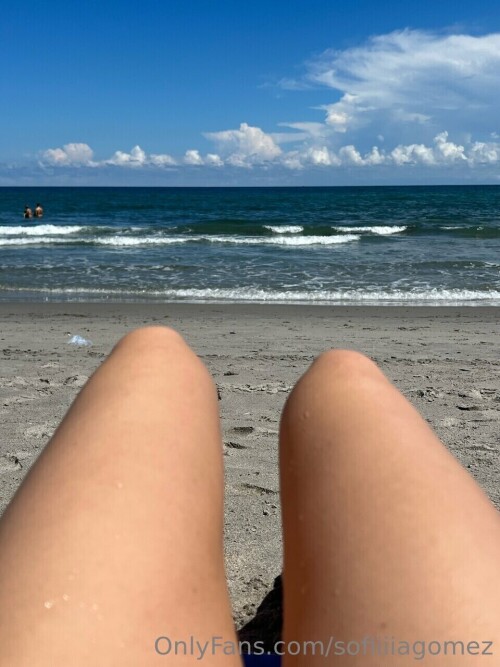 E4259BED DB40 4EBA B1AE 007530551AC4