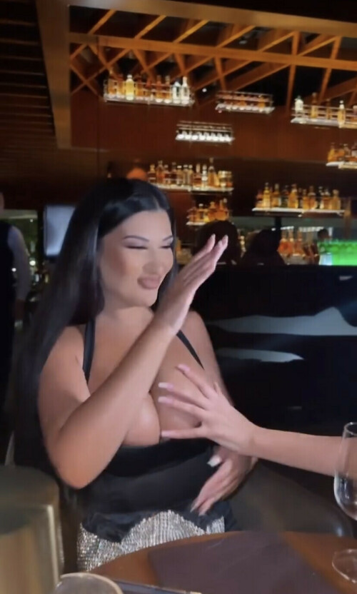 E5A0001A 463B 40DD A069 6C6D67F9F83D