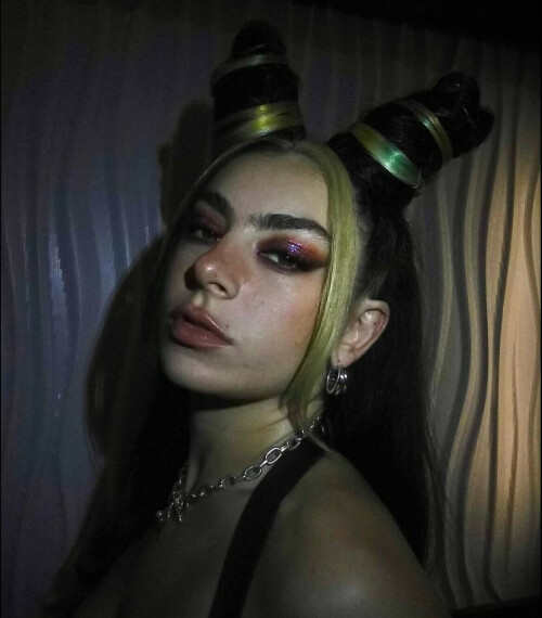 E5F6744A 4435 449A 9762 6A154E6D0713