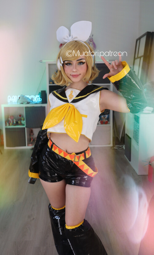 E6A87C22 F580 4CAA 8B67 2FA1F05C73503d2370d613159b99