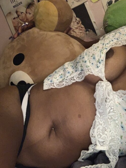 E6GmeuuXEAMv7Gh8d3d0e9f898d3d18