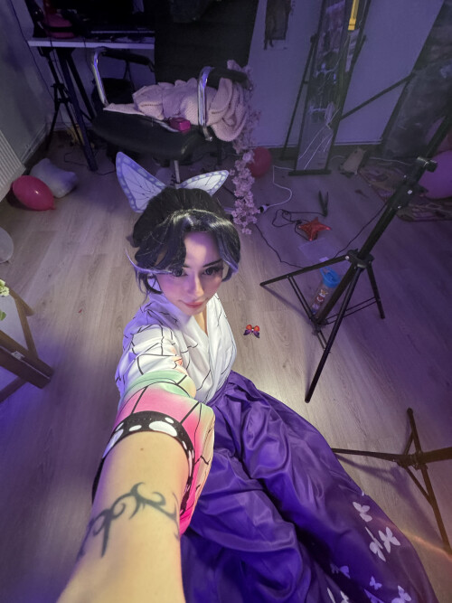 E7582C21 D2EF 40A6 B233 D2628E3F34EFbfd6bb812cacea59