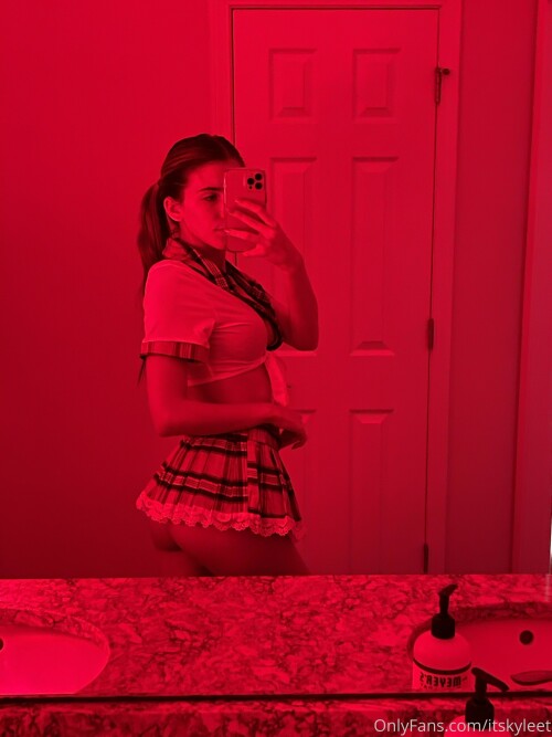 E7793054 2325 4E18 BB0B 2CC6AE225A13