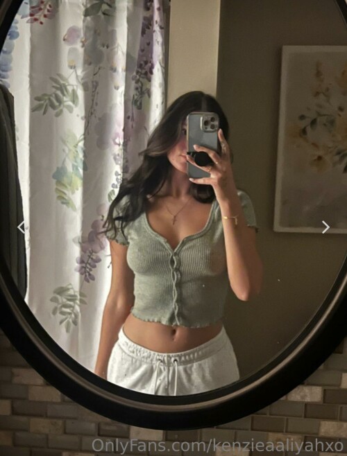 E8936BD8 95AF 4E48 A8D5 D61B627F01E4d02a7e8297ece7e7