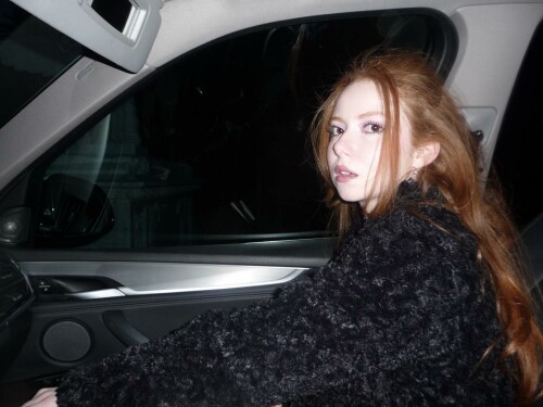 E8AAFC2D 02E7 4A70 AC65 DFD29072BB76