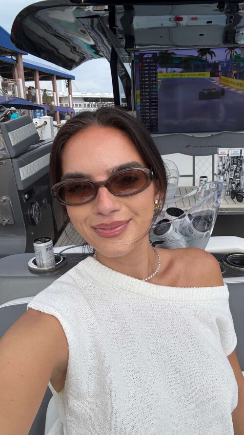 E8tT8mRF6s177M2bHuFXJ.10232ebea0c3ca11a6b4