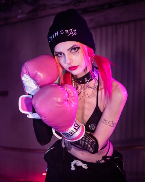 E97BBA49 5431 4429 B00E 90050E6B8D00