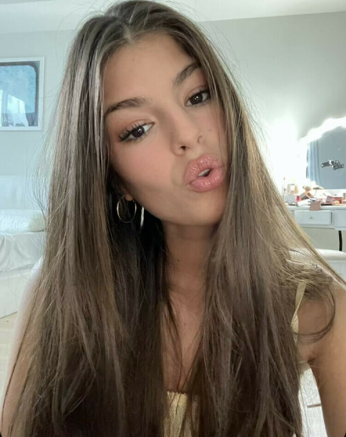 EAA4054D 1547 4661 ABB7 1F4B21B6B3D1