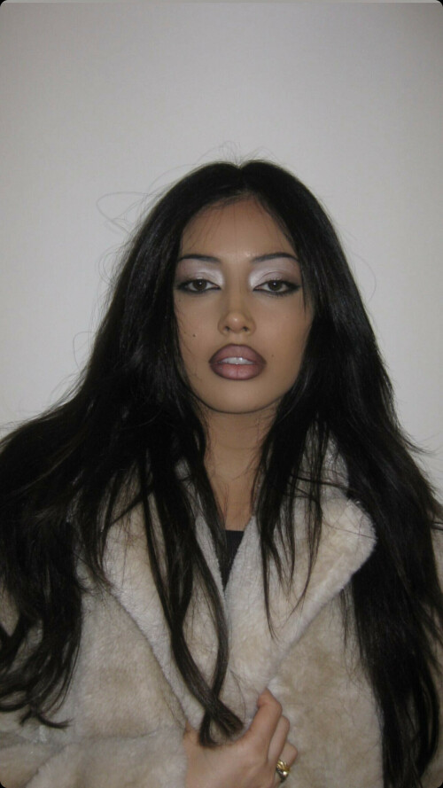 EAC9F0A1 9384 4BE2 8B45 B90646DC87CF