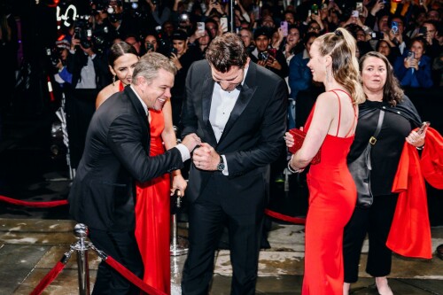 EB 51cd741de6e68d8b9