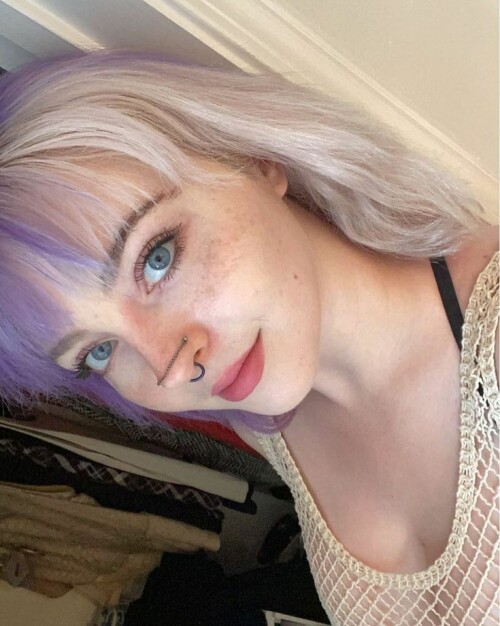 EB057EEB FBD9 4FED 8558 B29EDEF98148