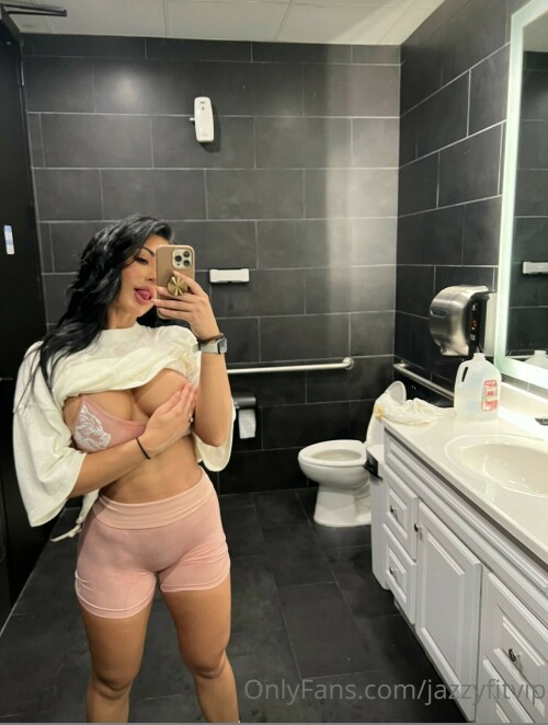 EB595B3D 66FF 4752 A6A2 8A38A283ABAC