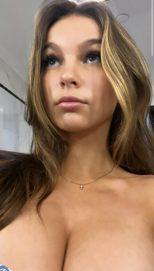 ECA5622B B008 4980 95A8 C53E285AF083