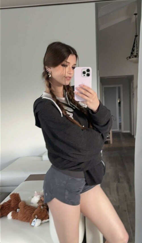 ED4EC207 5BD2 4D37 B545 458160520159