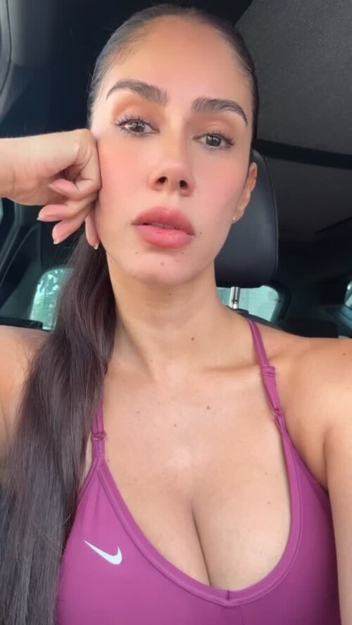 EDC69351 70E9 4DE5 92F5 24B38D343E4C4a1aeb9cdffdd5e2