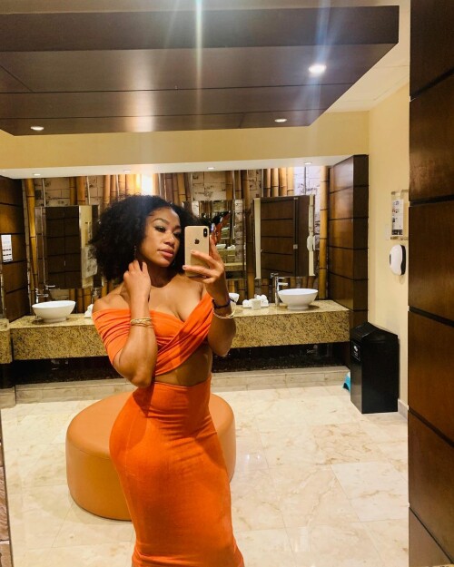 EDC727DF 5F3C 4A88 9F58 89E4A7D890AF