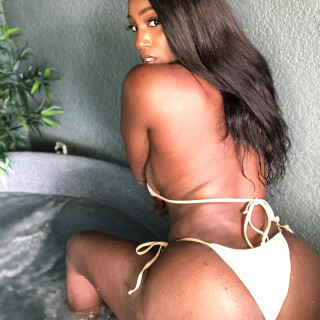 EE-Ellie-025-32-1539x20485eebf71fab28146f