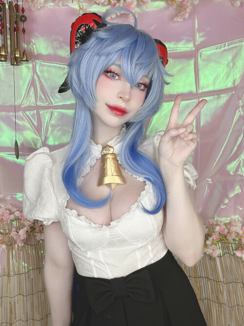 EEBDA318B96148F09D0792BBB0E400C62a438cb753a92fb9