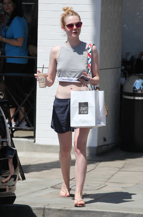 EF 270bc61f16e9836abc3