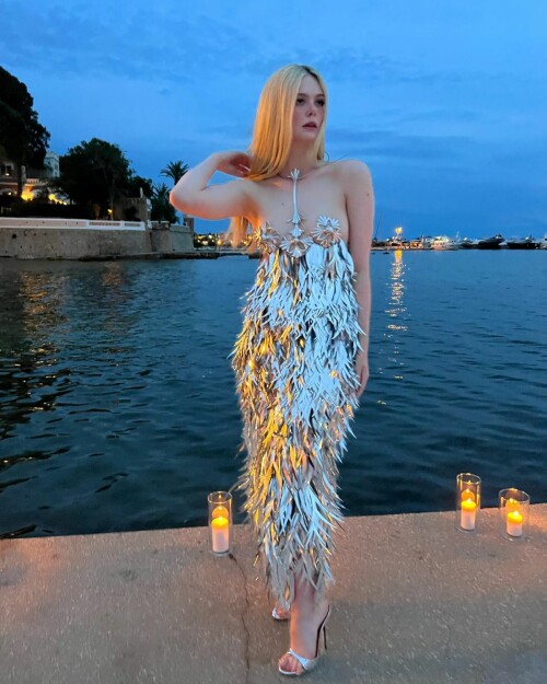 EF 6536ad8c246939b0f7b