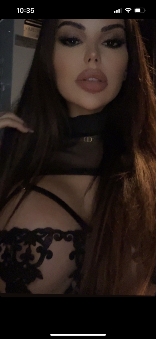 EF0B9FBB-069B-4F63-BC0E-860F4811C770