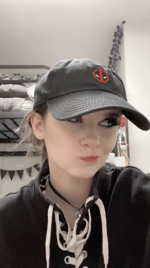 EF10DB53-7EE3-4CD6-AC72-B57F1943E70C