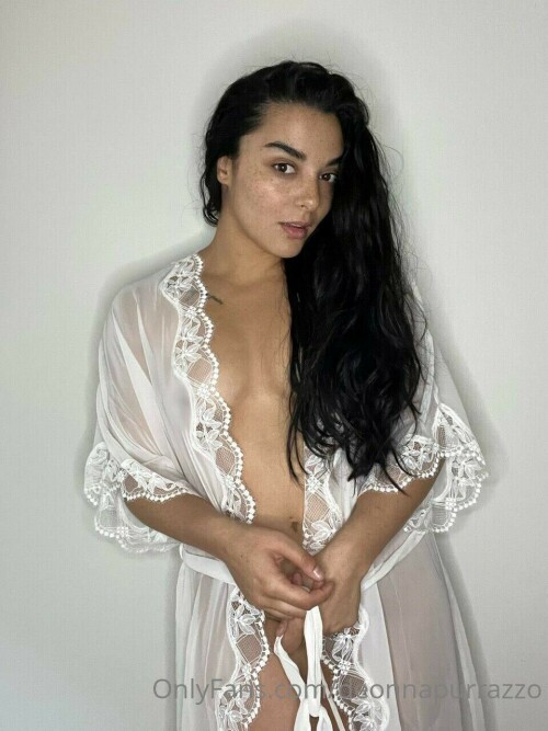 EF1A6568 BD6B 450F 9881 E6FEF2C4359A