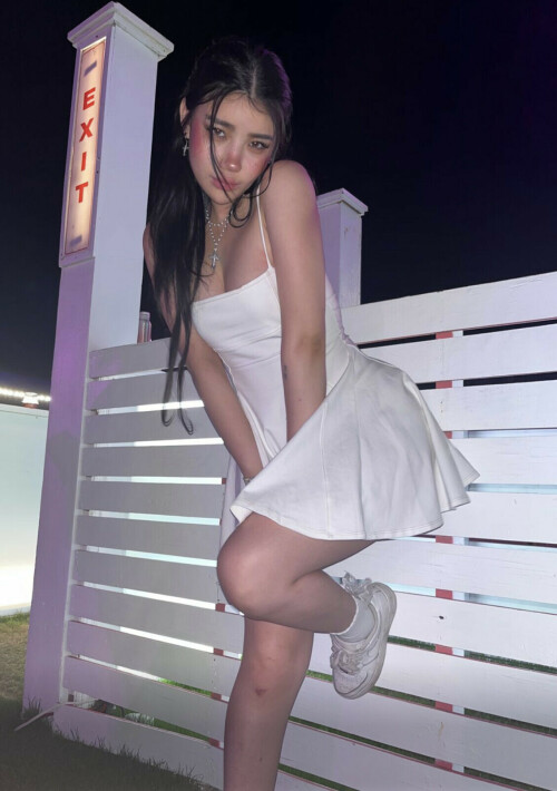 EF324981 9964 4BBC 9684 9B5CC35C9F86