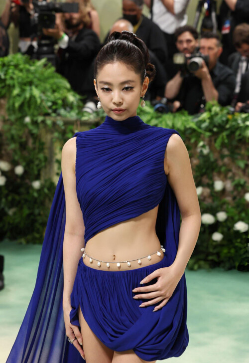 EHdtTeci84d0c1a41dc9c1a26f