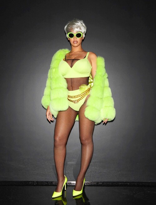 EJU46Xvr odf1bb3473b7c9812