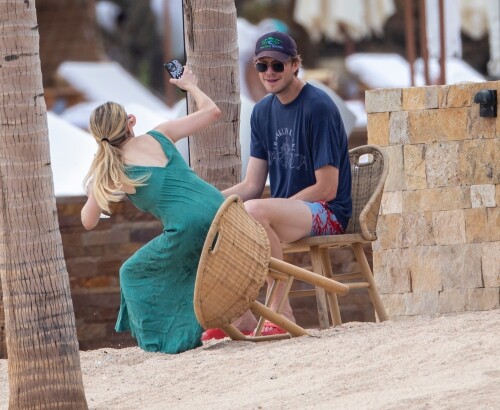 ER-225ac276767c91a7fb