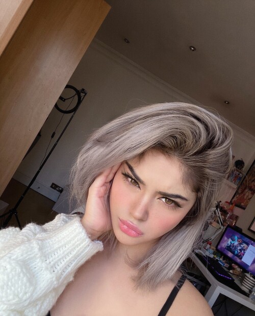 ETS8UN3XkAA Sxp41b46dd0243c7b13