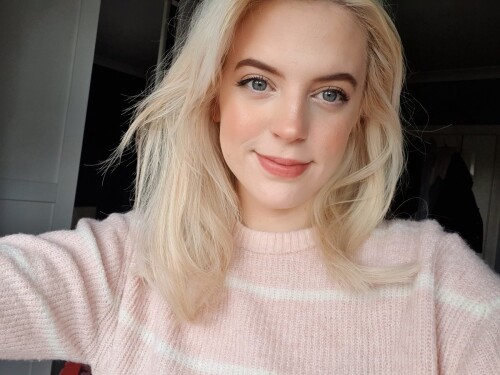 EUg9Lg2XgAEXNYB5ab8deb0896577ca