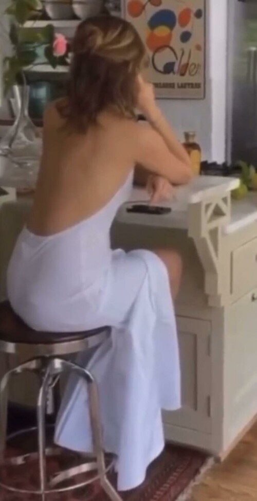 EW 636270d909957251e6d