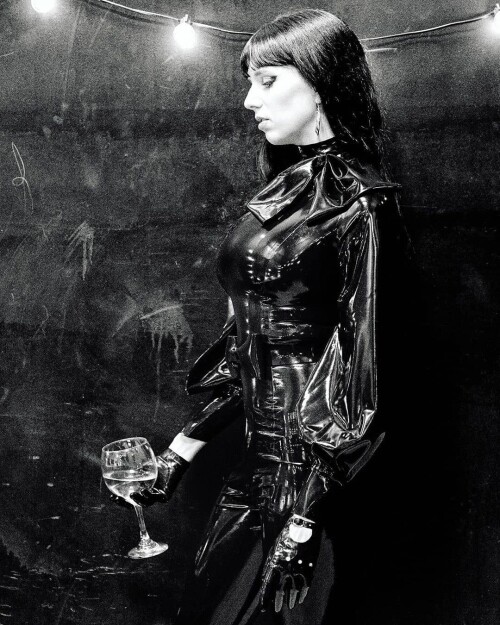 EW8r eFXkAAk71Tea6361f013c25e2d