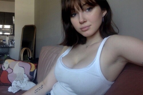 EWZjidVU0AAKgBjbeb06e080554cc67