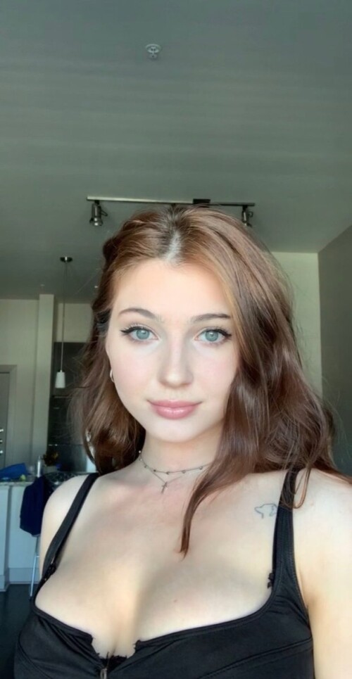 EeRfx8 X0AAvTyN9016302c96c3e527